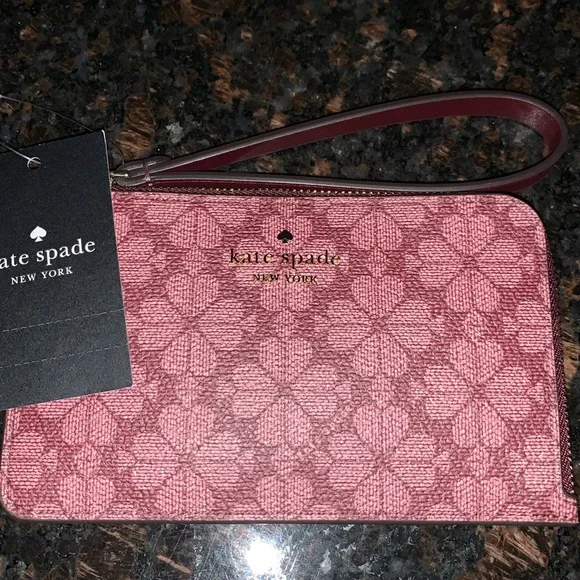Kate Spade Lucy Wristlet L-Zip NWT - Picture 4 of 5